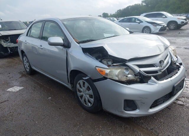 2011 TOYOTA Corolla