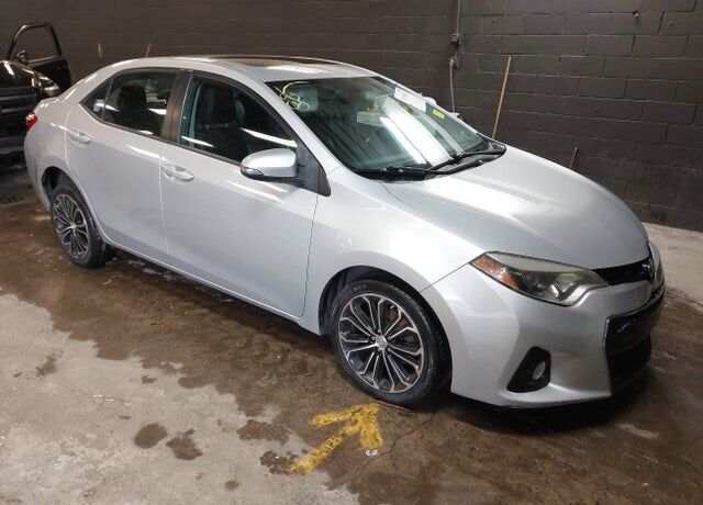 2016 TOYOTA Corolla