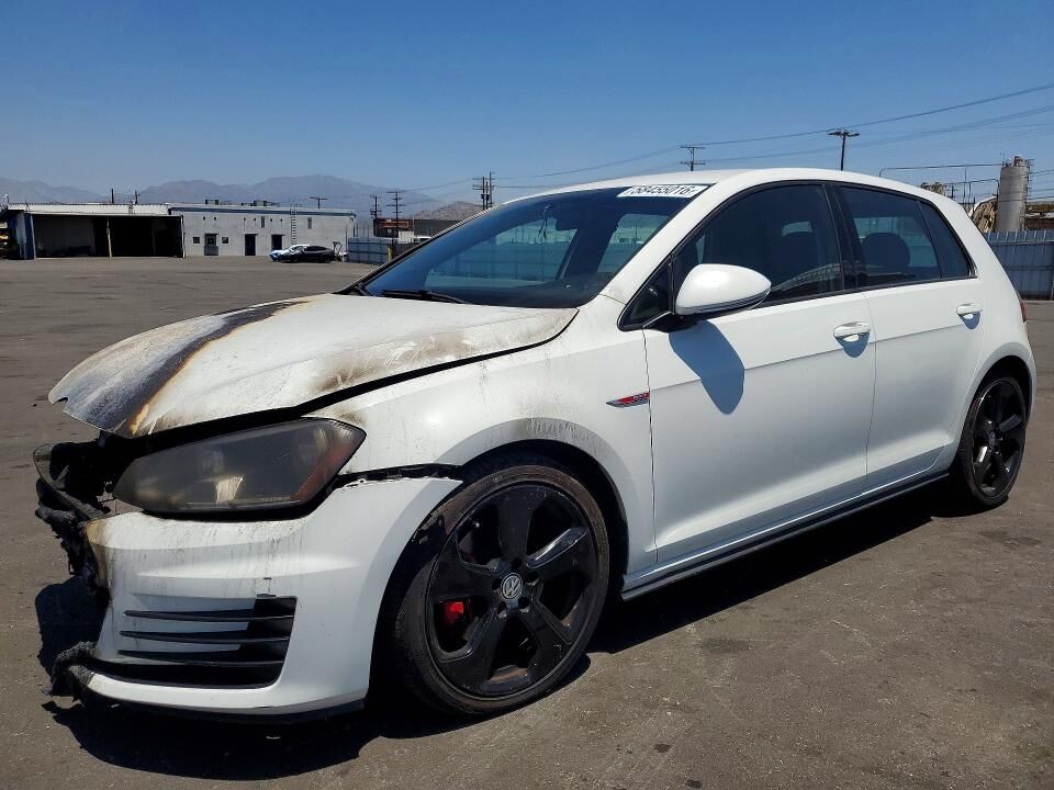 2016 VOLKSWAGEN Golf GTI