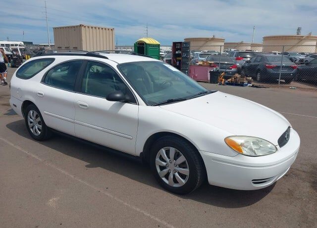 2005 FORD Taurus