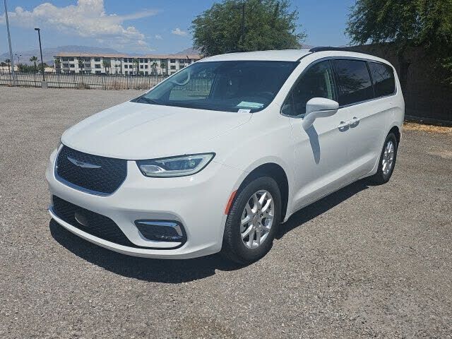 2022 CHRYSLER Pacifica