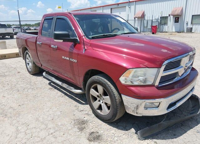 2011 DODGE Ram
