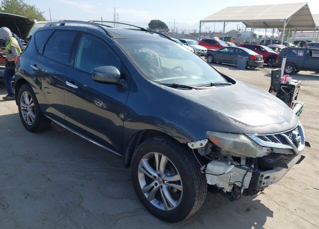 2011 NISSAN Murano