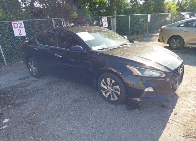 2019 NISSAN Altima