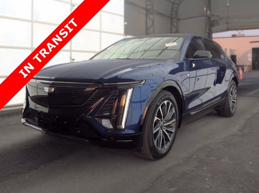 2024 CADILLAC Lyriq