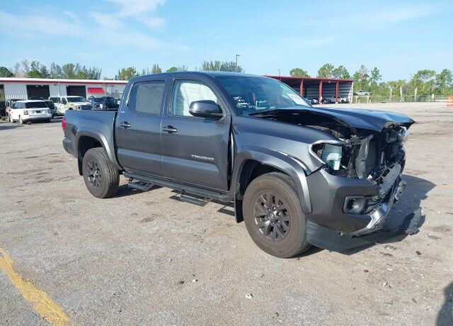 2022 TOYOTA Tacoma