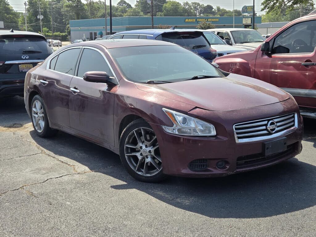 2012 NISSAN Maxima