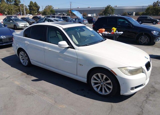 2011 BMW 3 Series