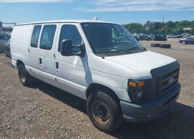 2011 FORD E-250