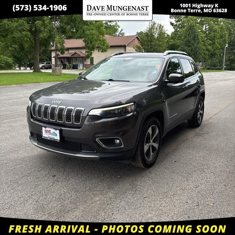 2019 JEEP Cherokee