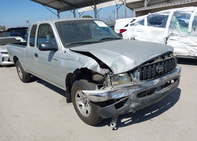 2002 TOYOTA Tacoma