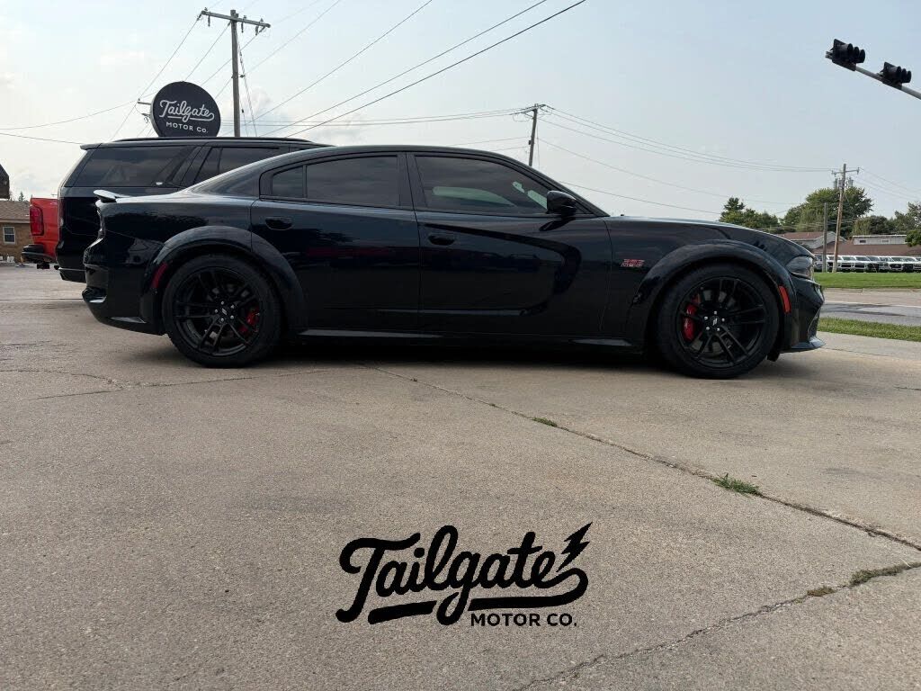2022 DODGE Charger