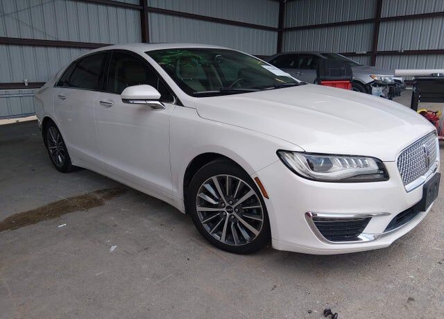 2017 LINCOLN MKZ