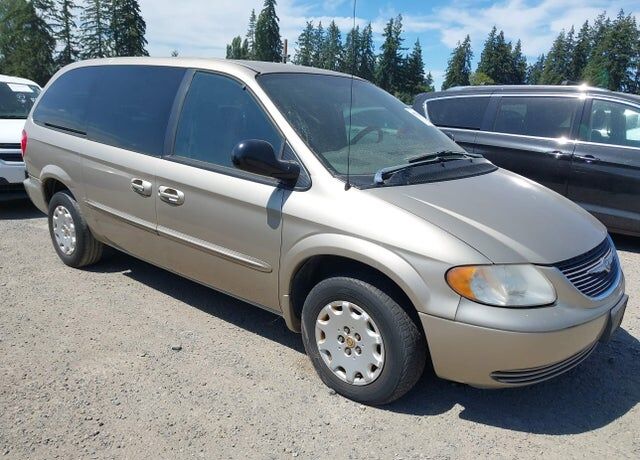 2002 CHRYSLER Town and Country