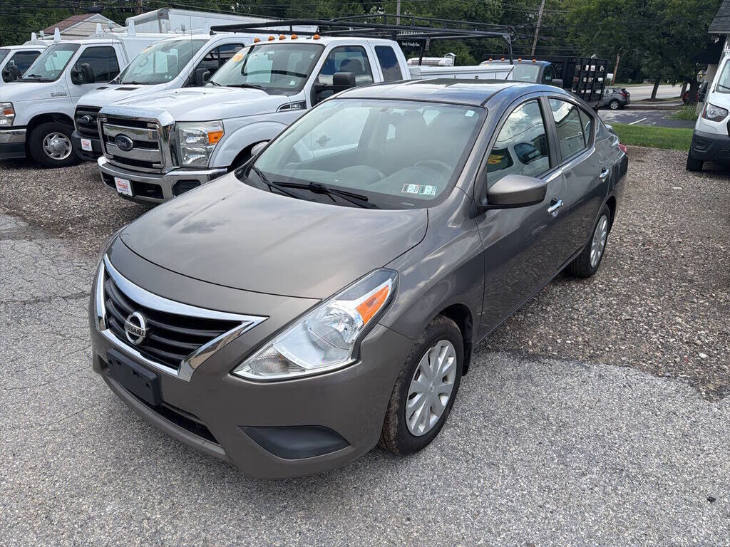 2016 NISSAN Versa