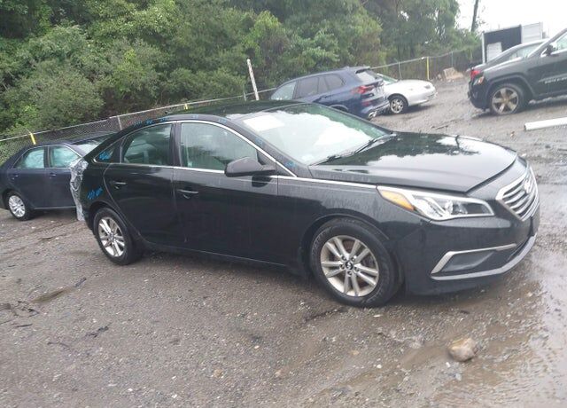 2017 HYUNDAI Sonata