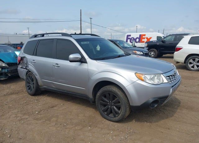 2012 SUBARU Forester
