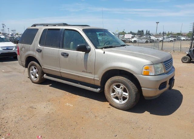 2005 FORD Explorer