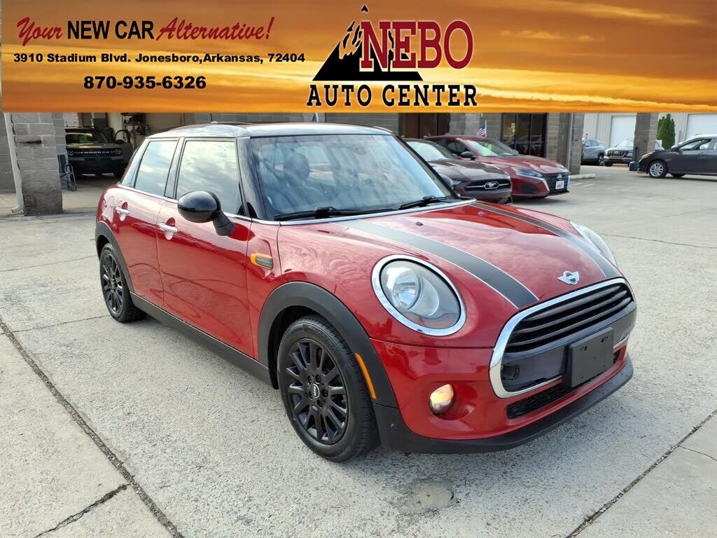 2017 MINI Cooper