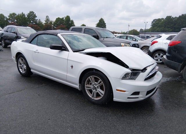2014 FORD Mustang