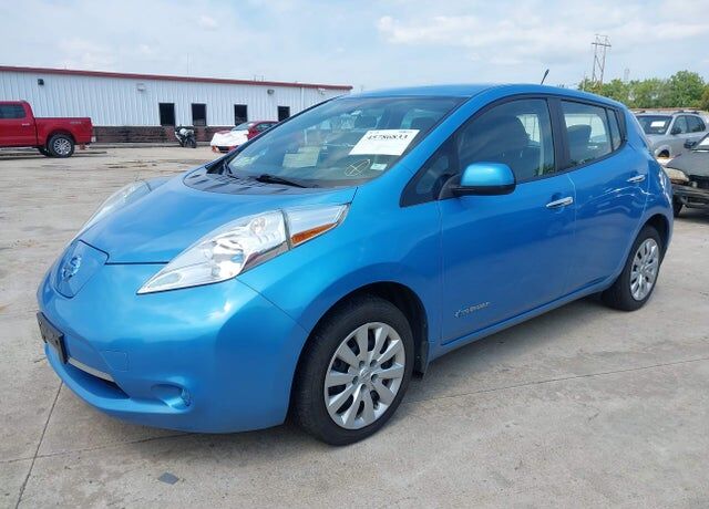 2013 NISSAN Leaf