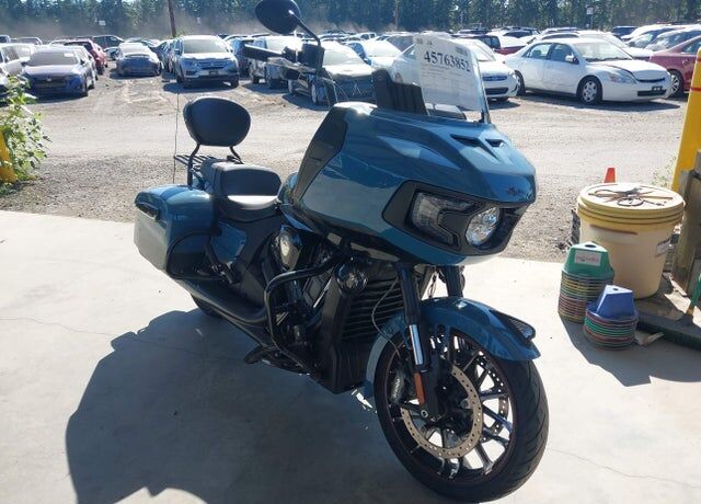 2022 INDIAN MOTORCYCLE Indian Challenger