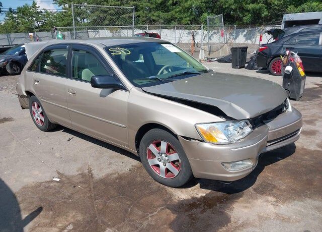 2000 TOYOTA Avalon