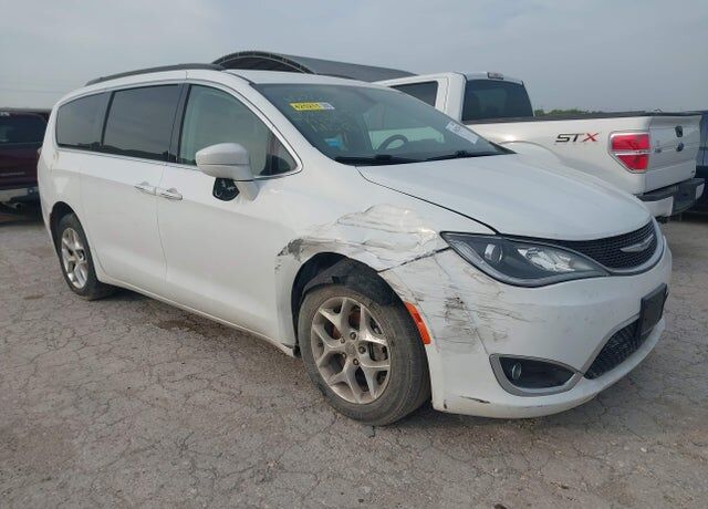 2020 CHRYSLER Pacifica
