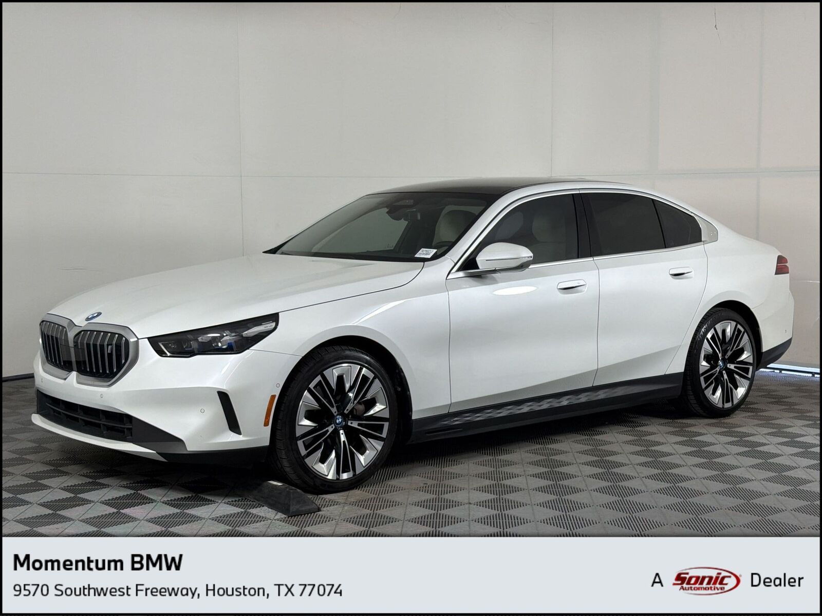 2024 BMW i5