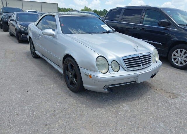 2003 MERCEDES-BENZ CLK-Class
