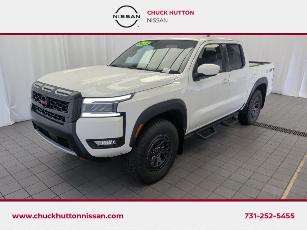 2025 NISSAN Frontier