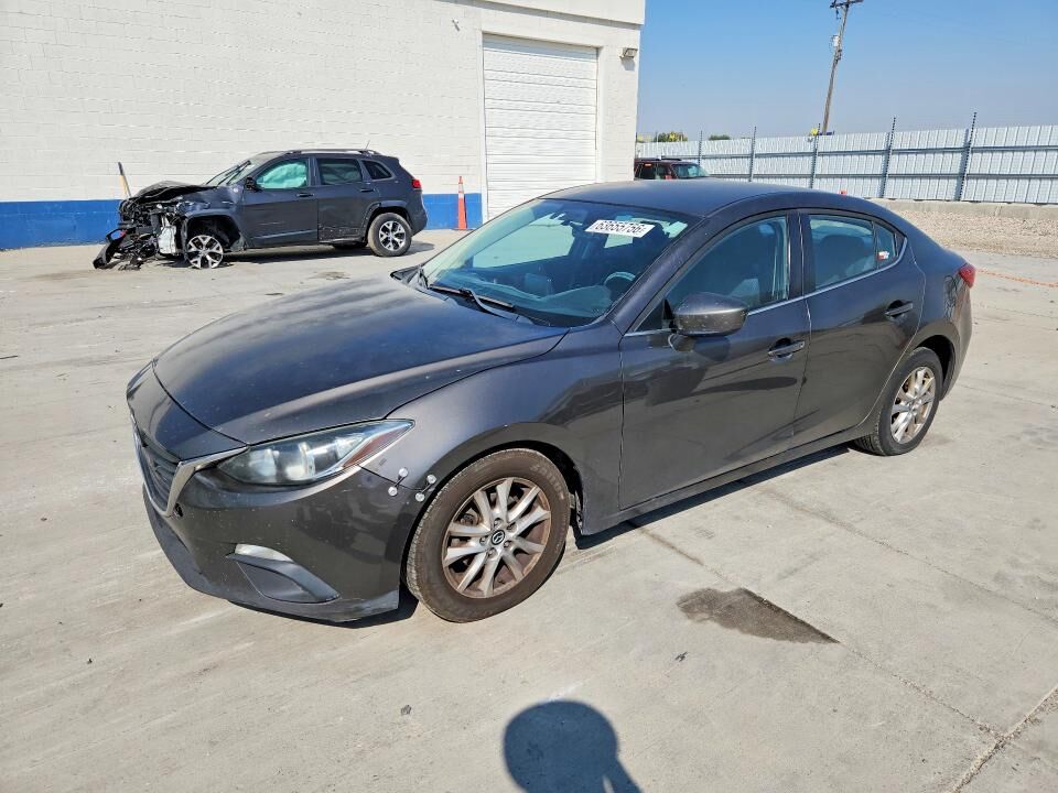 2016 MAZDA Mazda3