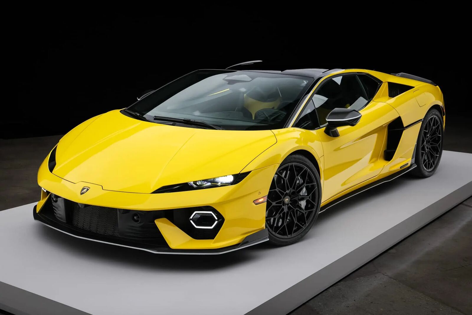 2026 LAMBORGHINI Temerario