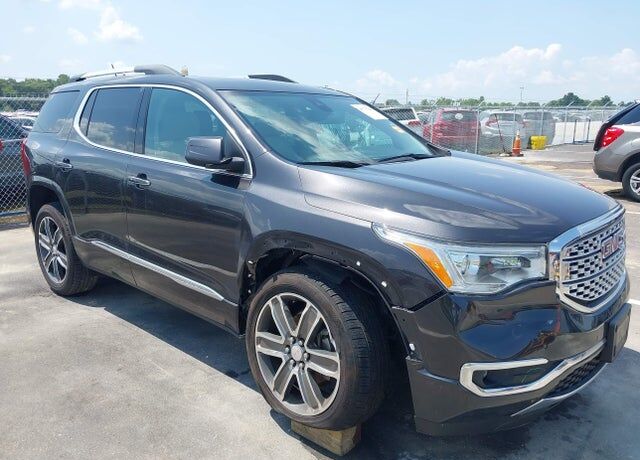 2017 GMC Acadia