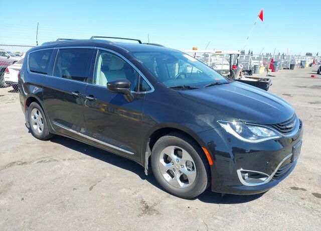 2018 CHRYSLER Pacifica