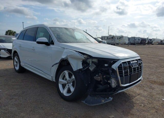 2023 AUDI Q7