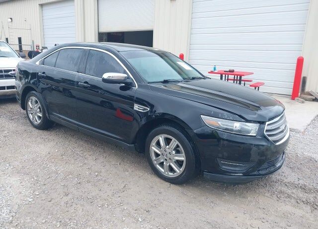 2016 FORD Taurus