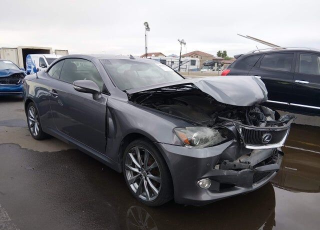 2013 LEXUS IS