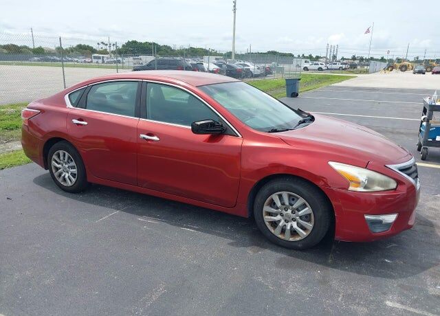 2015 NISSAN Altima