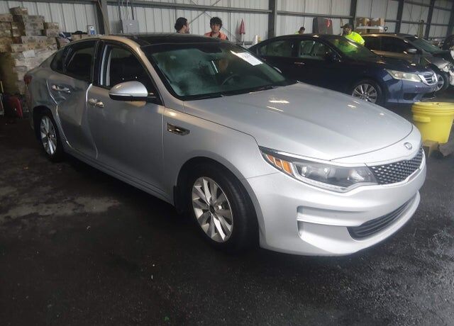 2018 KIA Optima