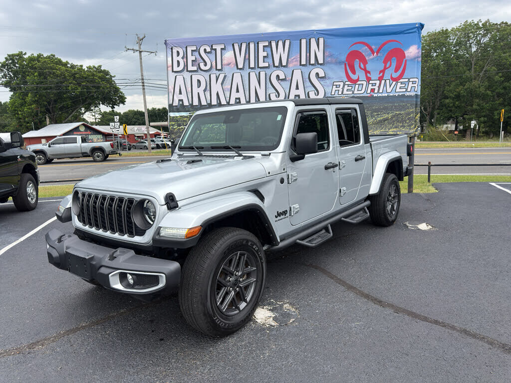 2024 JEEP Gladiator
