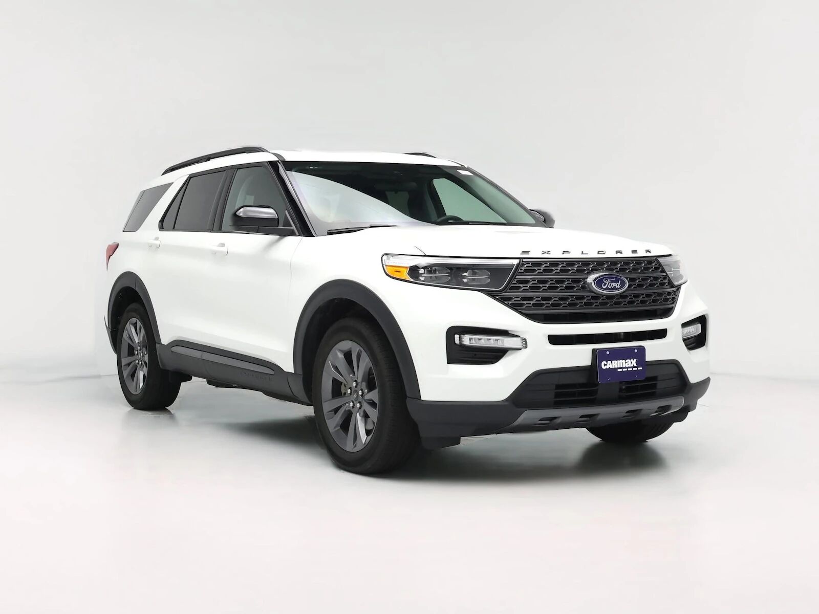 2024 FORD Explorer