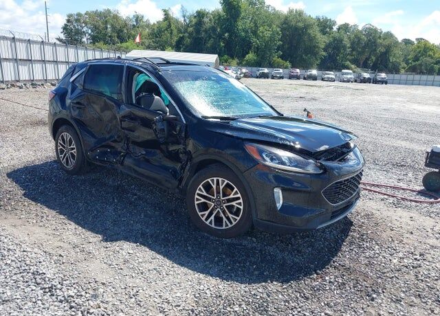 2022 FORD Escape
