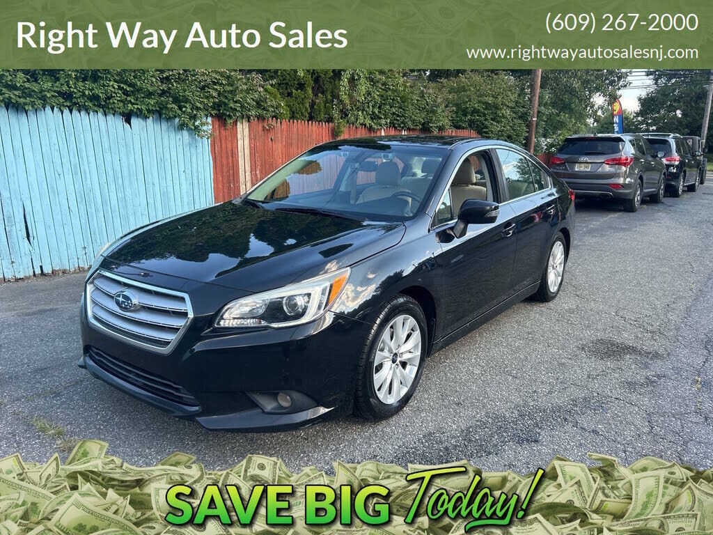2017 SUBARU Legacy