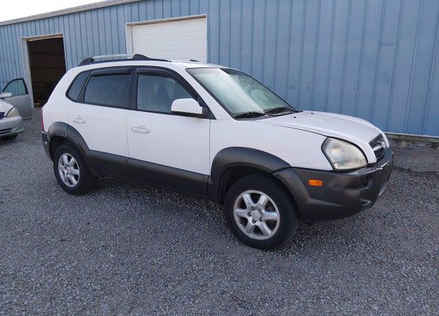 2005 HYUNDAI Tucson
