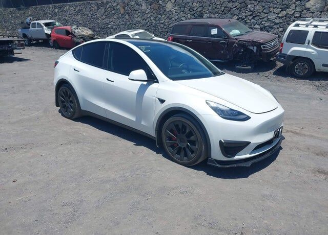 2021 TESLA Model Y
