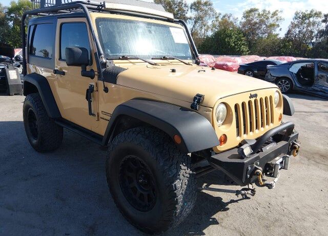 2013 JEEP Wrangler