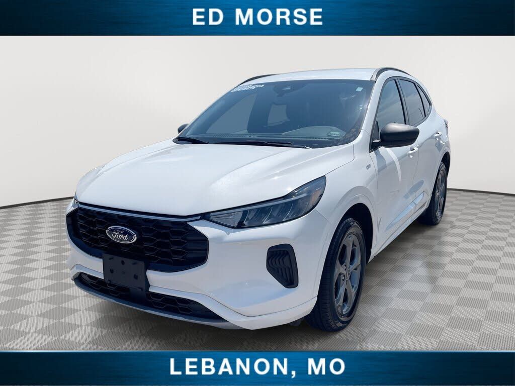 2024 FORD Escape