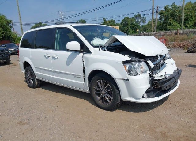 2017 DODGE Grand Caravan