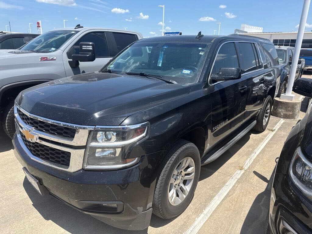 2019 CHEVROLET Suburban